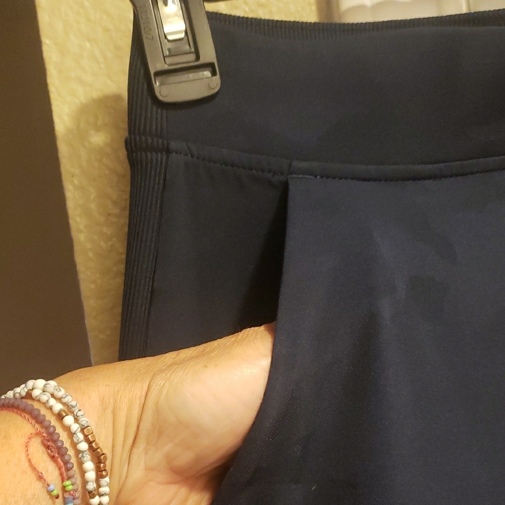 ATHLETA Brooklyn Ankle Navy Camouflage Pants zise 0/P - Picture 3 of 7